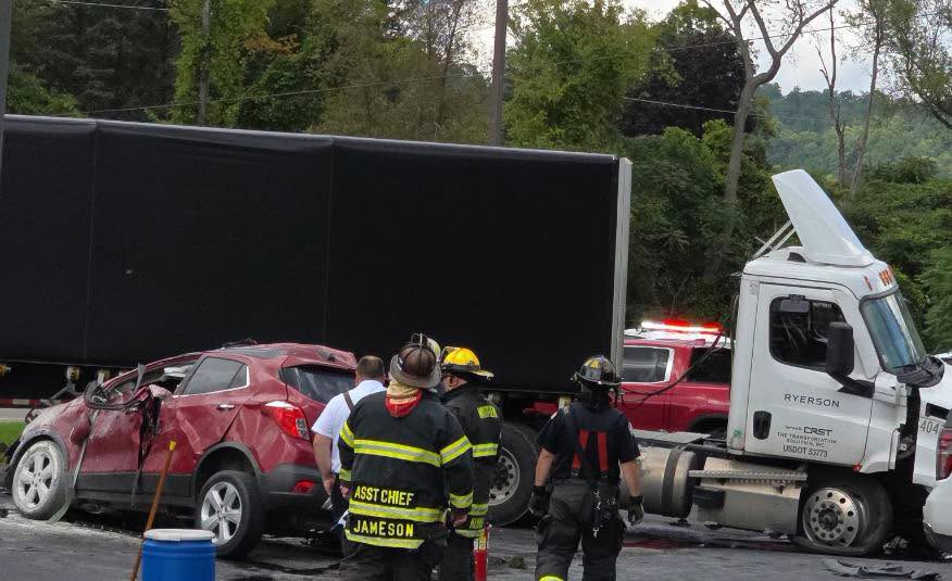 Crews respond to Market St. crash